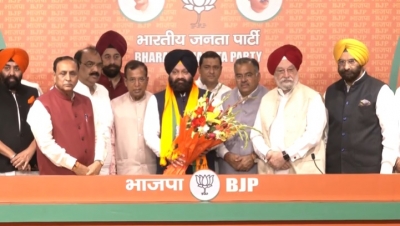 SAD leader Inder Iqbal Singh Atwal joins BJP in Delhi | SAD leader Inder Iqbal Singh Atwal joins BJP in Delhi