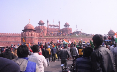How the situation turned ugly at Red Fort | How the situation turned ugly at Red Fort