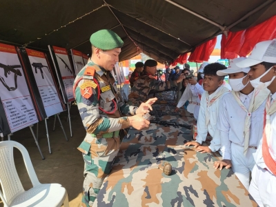 Gorkha Training Centre displays weapons on R-Day in Shillong | Gorkha Training Centre displays weapons on R-Day in Shillong