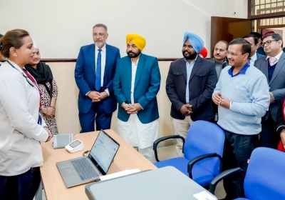 Punjab, Delhi CMs dedicate 400 more Aam Aadmi Clinics | Punjab, Delhi CMs dedicate 400 more Aam Aadmi Clinics Punjab, Delhi CMs dedicate 400 more Aam Aadmi Clinics | Punjab, Delhi CMs dedicate 400 more Aam Aadmi Clinics