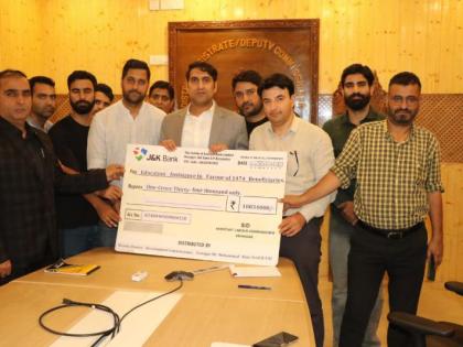 Education assistance of over Rs 1 cr released for wards of construction workers in Srinagar | Education assistance of over Rs 1 cr released for wards of construction workers in Srinagar Education assistance of over Rs 1 cr released for wards of construction workers in Srinagar | Education assistance of over Rs 1 cr released for wards of construction workers in Srinagar