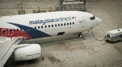 Families of those on board MH370 urge new search for missing plane | Families of those on board MH370 urge new search for missing plane