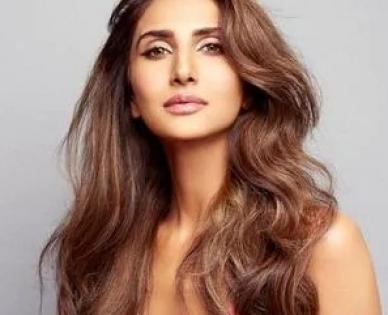 Vaani Kapoor chuffed to collaborate with Ranbir Kapoor for 'Shamshera' | Vaani Kapoor chuffed to collaborate with Ranbir Kapoor for 'Shamshera'