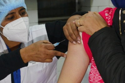Gurugram: Over 4,500 health workers to get vaccine on Monday | Gurugram: Over 4,500 health workers to get vaccine on Monday