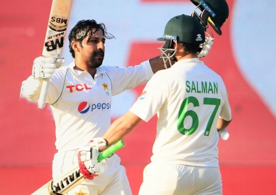 Sarfaraz guides Pakistan to draw against New Zealand in thrilling second Test | Sarfaraz guides Pakistan to draw against New Zealand in thrilling second Test
