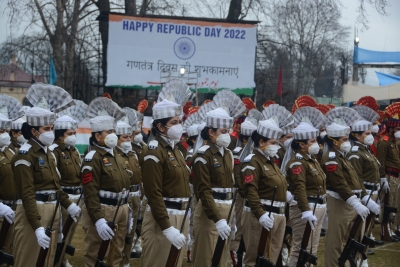 Tight security to ensure peaceful Republic Day in Kashmir | Tight security to ensure peaceful Republic Day in Kashmir