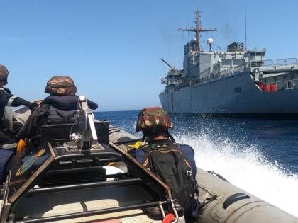 Moroccan navy rescues 56 illegal immigrants | Moroccan navy rescues 56 illegal immigrants