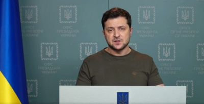 Ukraine war: Zelenskyy suspends security chief, top prosecutor | Ukraine war: Zelenskyy suspends security chief, top prosecutor Ukraine war: Zelenskyy suspends security chief, top prosecutor | Ukraine war: Zelenskyy suspends security chief, top prosecutor