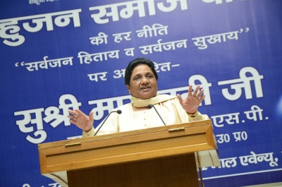 BSP promotes Mayawati's nephew in UP polls | BSP promotes Mayawati's nephew in UP polls