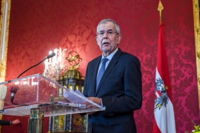 Austrian President sworn in for 2nd term | Austrian President sworn in for 2nd term