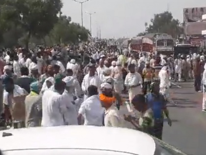 Protesting farmers keep national highway in Haryana's Kurukshetra shut for second day | Protesting farmers keep national highway in Haryana's Kurukshetra shut for second day