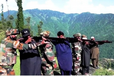 J&K villagers to get automatic rifles, Amit Shah meets BJP leaders over Jammu terror attacks | J&K villagers to get automatic rifles, Amit Shah meets BJP leaders over Jammu terror attacks J&K villagers to get automatic rifles, Amit Shah meets BJP leaders over Jammu terror attacks | J&K villagers to get automatic rifles, Amit Shah meets BJP leaders over Jammu terror attacks