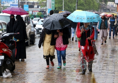 Widespread light to moderate rain, snow likely in J&K today | Widespread light to moderate rain, snow likely in J&K today
