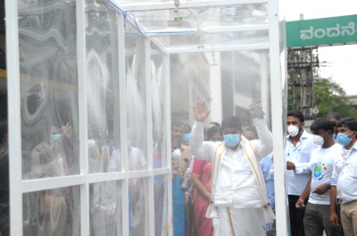 CRPF installs personal disinfecting chamber, manufactures masks | CRPF installs personal disinfecting chamber, manufactures masks CRPF installs personal disinfecting chamber, manufactures masks | CRPF installs personal disinfecting chamber, manufactures masks