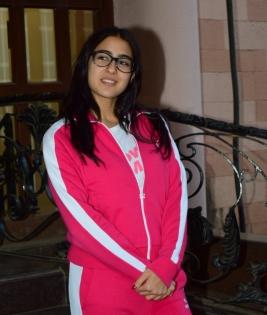 Sara Ali Khan's lockdown mantra: Riyaz, training, repetition | Sara Ali Khan's lockdown mantra: Riyaz, training, repetition Sara Ali Khan's lockdown mantra: Riyaz, training, repetition | Sara Ali Khan's lockdown mantra: Riyaz, training, repetition