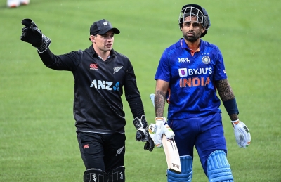 IND v NZ, 2nd ODI: Rain has the final say as stop-start match abandoned in Hamilton | IND v NZ, 2nd ODI: Rain has the final say as stop-start match abandoned in Hamilton