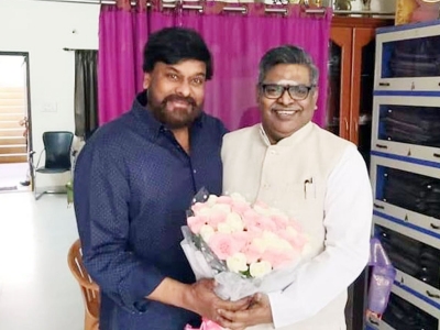 Chiranjeevi on Sirivennela: We were hoping to get advanced treatment for him | Chiranjeevi on Sirivennela: We were hoping to get advanced treatment for him