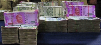 Cops seize over Rs 6 crore cash in run up to Bihar polls | Cops seize over Rs 6 crore cash in run up to Bihar polls