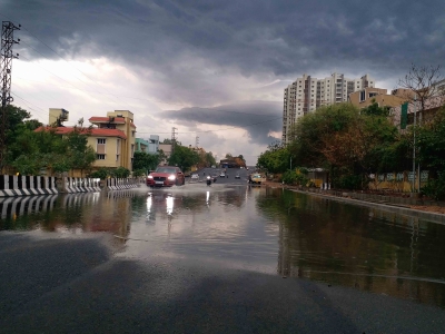 Heavy rains lash many parts of Telangana | Heavy rains lash many parts of Telangana