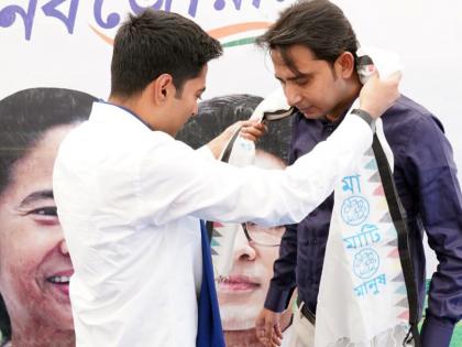 Lone Congress MLA in West Bengal jumps ship to Trinamool | Lone Congress MLA in West Bengal jumps ship to Trinamool Lone Congress MLA in West Bengal jumps ship to Trinamool | Lone Congress MLA in West Bengal jumps ship to Trinamool