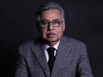Hero Motocorp stock slumps after ED searches at Pawan Munjal’s residence | Hero Motocorp stock slumps after ED searches at Pawan Munjal’s residence Hero Motocorp stock slumps after ED searches at Pawan Munjal’s residence | Hero Motocorp stock slumps after ED searches at Pawan Munjal’s residence