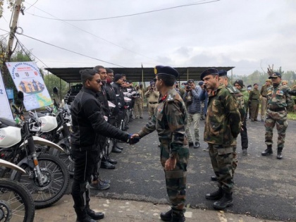 Second leg of BRO motorcycle expedition flagged off from Srinagar | Second leg of BRO motorcycle expedition flagged off from Srinagar