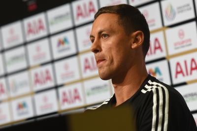 Matic signs contract extension with Manchester United | Matic signs contract extension with Manchester United