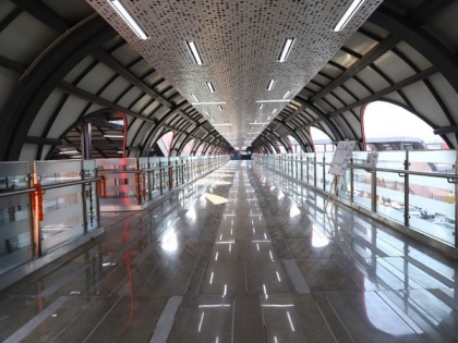 Skywalk connecting New Delhi railway station with adjacent metro station to open for public use tomorrow | Skywalk connecting New Delhi railway station with adjacent metro station to open for public use tomorrow