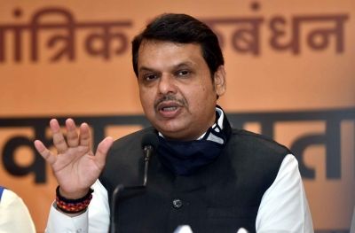 BJP committed to make Nitish the Bihar CM: Fadnavis | BJP committed to make Nitish the Bihar CM: Fadnavis