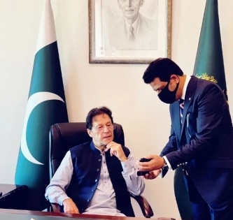 Imran Khan is also a puppet: Taliban spokesman | Imran Khan is also a puppet: Taliban spokesman
