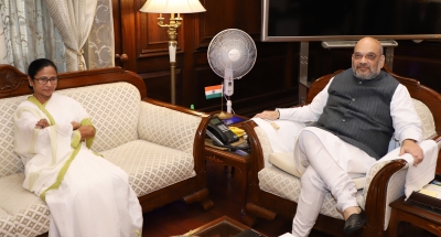 Mamata-Shah have tacit understanding: Left, Congress | Mamata-Shah have tacit understanding: Left, Congress Mamata-Shah have tacit understanding: Left, Congress | Mamata-Shah have tacit understanding: Left, Congress