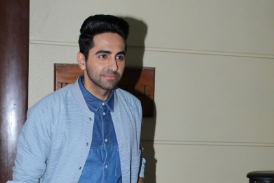 When Ayushmann's parents threw a surprise party for him | When Ayushmann's parents threw a surprise party for him