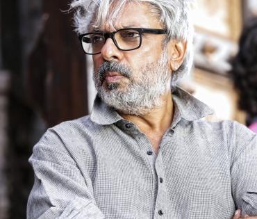 Sanjay Leela Bhansali confirms 'Love and War' with Ranbir Kapoor, Alia Bhatt & Vicky Kaushal | Sanjay Leela Bhansali confirms 'Love and War' with Ranbir Kapoor, Alia Bhatt & Vicky Kaushal Sanjay Leela Bhansali confirms 'Love and War' with Ranbir Kapoor, Alia Bhatt & Vicky Kaushal | Sanjay Leela Bhansali confirms 'Love and War' with Ranbir Kapoor, Alia Bhatt & Vicky Kaushal