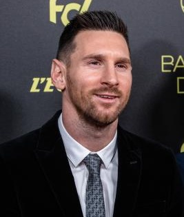 Messi, other stars show off skills in toilet roll challenge | Messi, other stars show off skills in toilet roll challenge