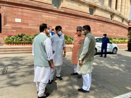 BJP holds discussion over passage of Agriculture Bills in Rajya Sabha | BJP holds discussion over passage of Agriculture Bills in Rajya Sabha