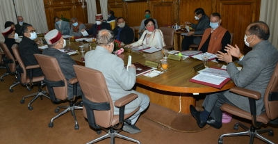Himachal extends night curfew in four districts | Himachal extends night curfew in four districts