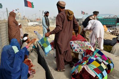 Pakistan begins major crackdown against Afghan nationals | Pakistan begins major crackdown against Afghan nationals Pakistan begins major crackdown against Afghan nationals | Pakistan begins major crackdown against Afghan nationals