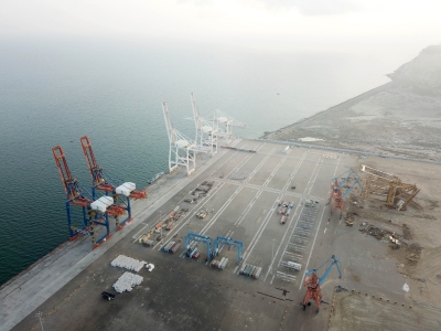 Pak, China resolve to tap potential of Gwadar port | Pak, China resolve to tap potential of Gwadar port Pak, China resolve to tap potential of Gwadar port | Pak, China resolve to tap potential of Gwadar port