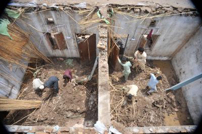 Heavy rain kills 12 people in Pak | Heavy rain kills 12 people in Pak Heavy rain kills 12 people in Pak | Heavy rain kills 12 people in Pak