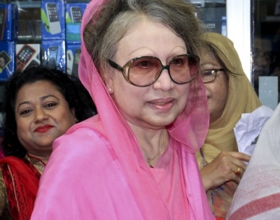 Khaleda Zia freed, quarantines at home | Khaleda Zia freed, quarantines at home