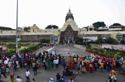 Jagannath temple in Oshisha's Puri reopens for devotees | Jagannath temple in Oshisha's Puri reopens for devotees