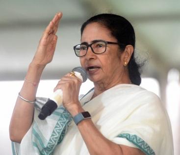 Mamata seeks limiting panchayat bodies' power to issue tenders | Mamata seeks limiting panchayat bodies' power to issue tenders