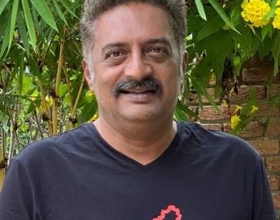 As Hindi row flares up, Prakash Raj says 'we love our mother tongue' | As Hindi row flares up, Prakash Raj says 'we love our mother tongue'