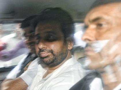 ED team leaves after searches at premises of AAP MLA Amanatullah Khan | ED team leaves after searches at premises of AAP MLA Amanatullah Khan ED team leaves after searches at premises of AAP MLA Amanatullah Khan | ED team leaves after searches at premises of AAP MLA Amanatullah Khan