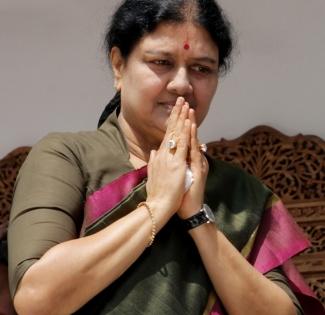 TN Police team grills Sasikala in Kodanad murder-heist case | TN Police team grills Sasikala in Kodanad murder-heist case