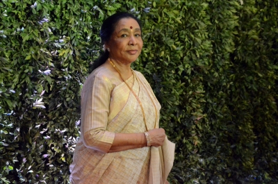 When Asha Bhosle recorded song on a phone | When Asha Bhosle recorded song on a phone