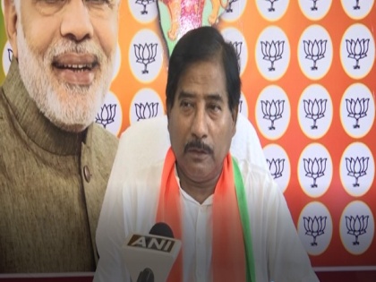 Babul Supriyo joined TMC to evade coal theft, cow smuggling cases: BJP MP Jagannath Sarkar | Babul Supriyo joined TMC to evade coal theft, cow smuggling cases: BJP MP Jagannath Sarkar