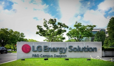 LG Energy begins production at US battery cell plant | LG Energy begins production at US battery cell plant