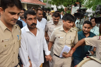 Bhim Army chief Chandrashekhar Azad arrested for arson | Bhim Army chief Chandrashekhar Azad arrested for arson