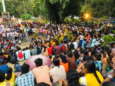 Saffronisation row hits Bangalore University as protests against Ganesha temple construction erupt | Saffronisation row hits Bangalore University as protests against Ganesha temple construction erupt